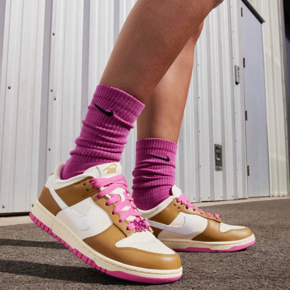 Nike Dunk Low SE